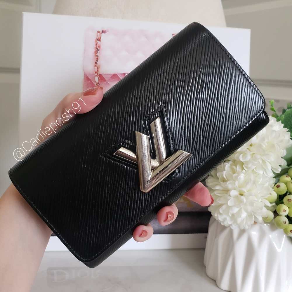 Authentic Pre-owned Louis Vuitton Epi Twist Wallet - Picture 1 of 15